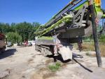 62-Meter Zoomlion Concrete Pump Truck Mercedes-Benz Chassis and Vibrating