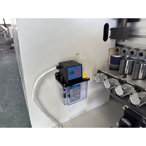 18-24m/min Automatic Edge Banding Machines 2600kg Hot Melt Glue Edge Banding Equipment