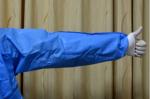 CPE Fluid Resistant 60GSM Disposable Surgical Gown