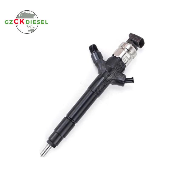 Diesel Fuel Injector 295050-0560 2950500560 1465A351 for 4M41 Engine