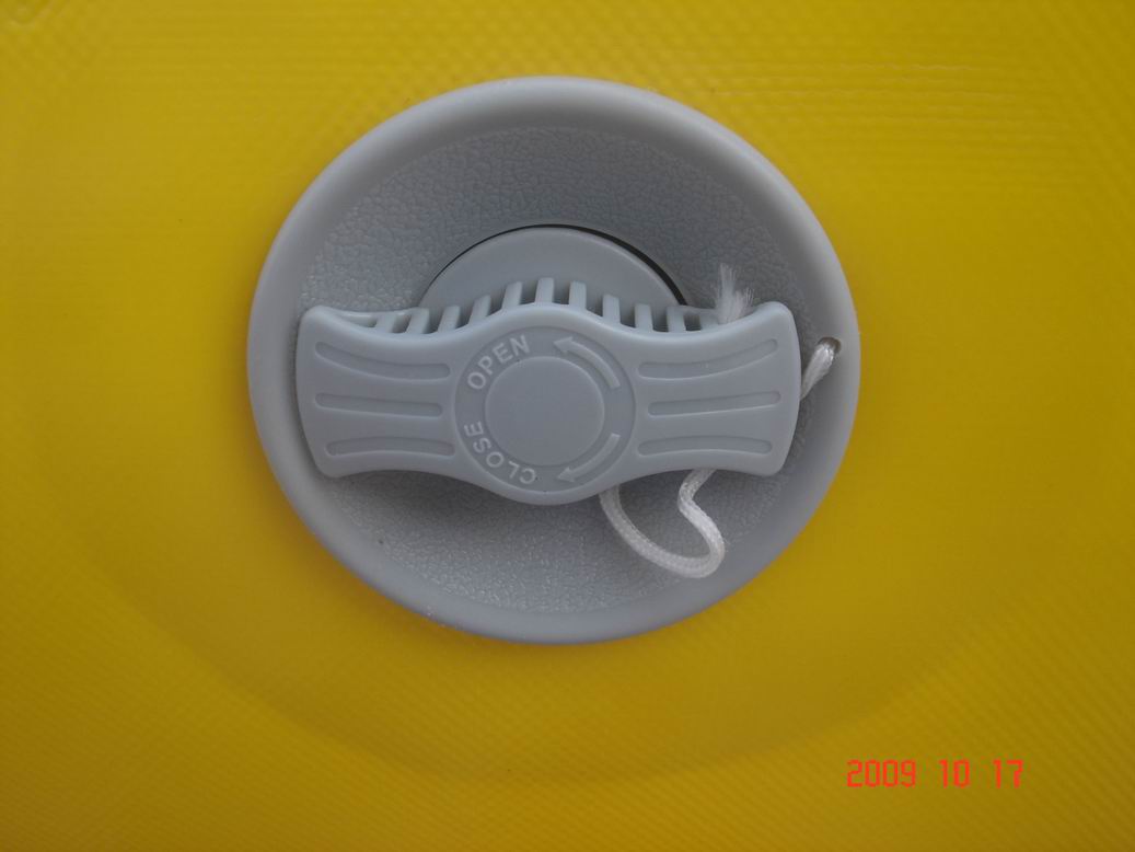 inflatable pool valve closed