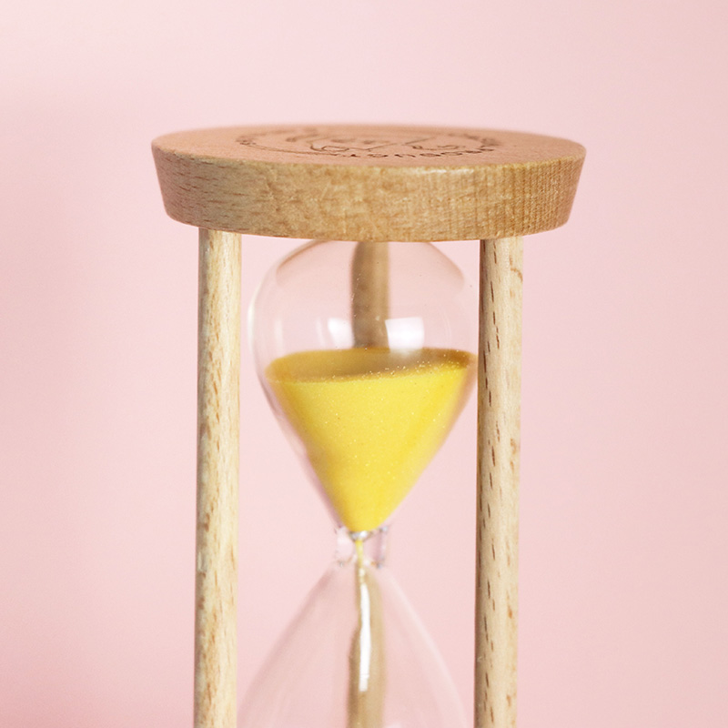 Classical Wooden Hourglass Sand Clock For Desktop / Bedroom