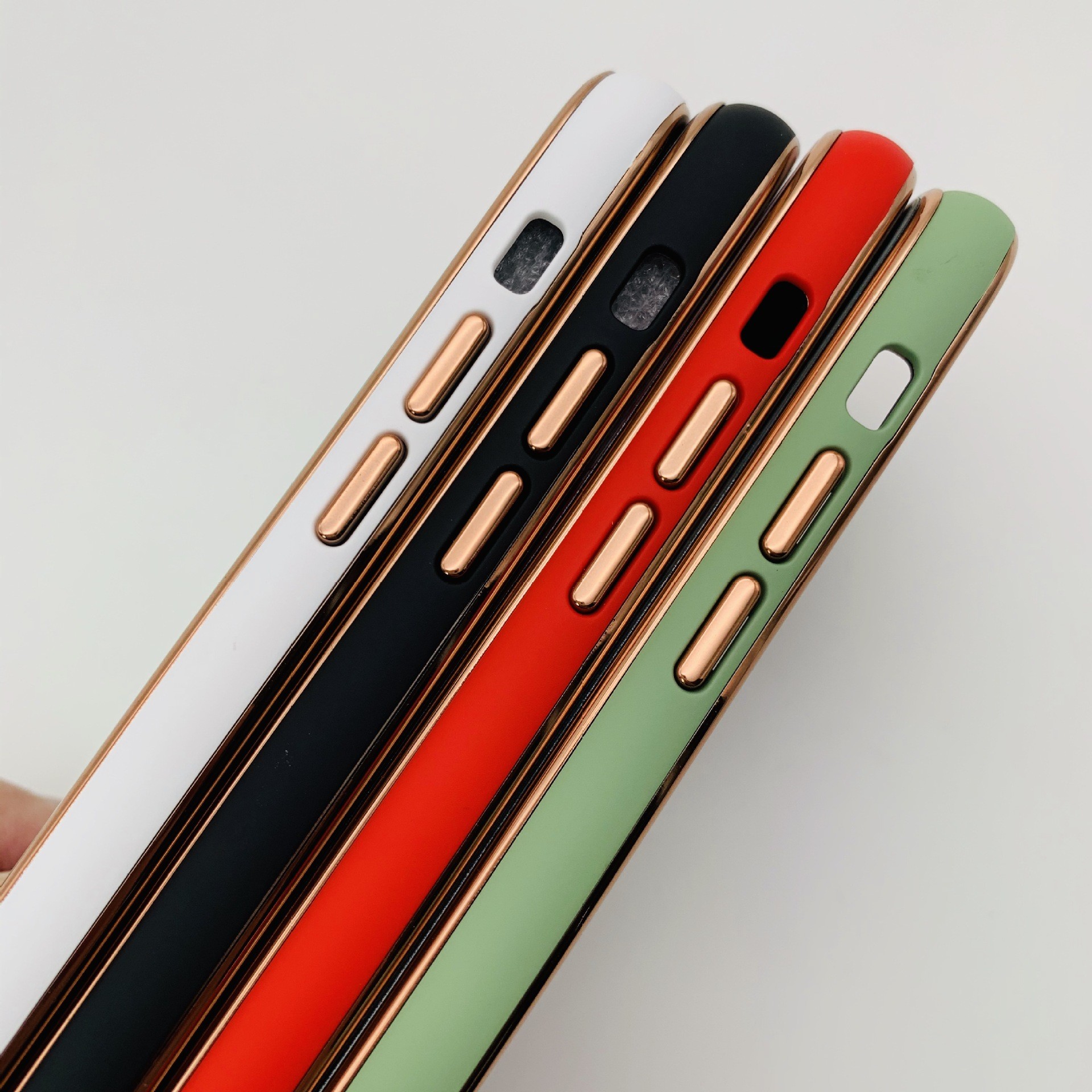 Hybrid Marble Glass Phone Case Anti Scratch Metal Buttons For Iphone 11