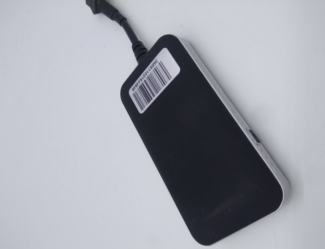 Car 3G GPS Tracker Built-in Battery 300Mah And Triaxial Acceleration Sensor
