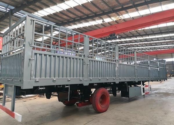 12/16 Tire 3 Axle Load 40-60 Ton Stake Truck Semi Trailer For Animal Cargo