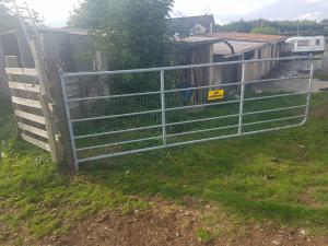 Wholesale Gate 5 Bar 14' (4200mm) - Metal Farm Gates for sale Field Brisbane Pick up from china suppliers