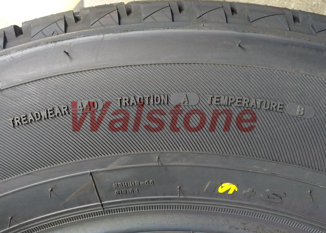 Crossover 265/60R18 100/104V Highway Tread Tires Sporty Look 18 Inch Size