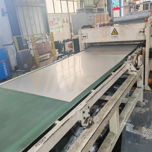 3000mmx1500mm Size Smooth 2B Surface 0.5mm Thick AISI 304 304L Stainless Steel