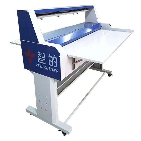 Intelligent Cutting Advertising Industry Machine Developed For KT Board PVC