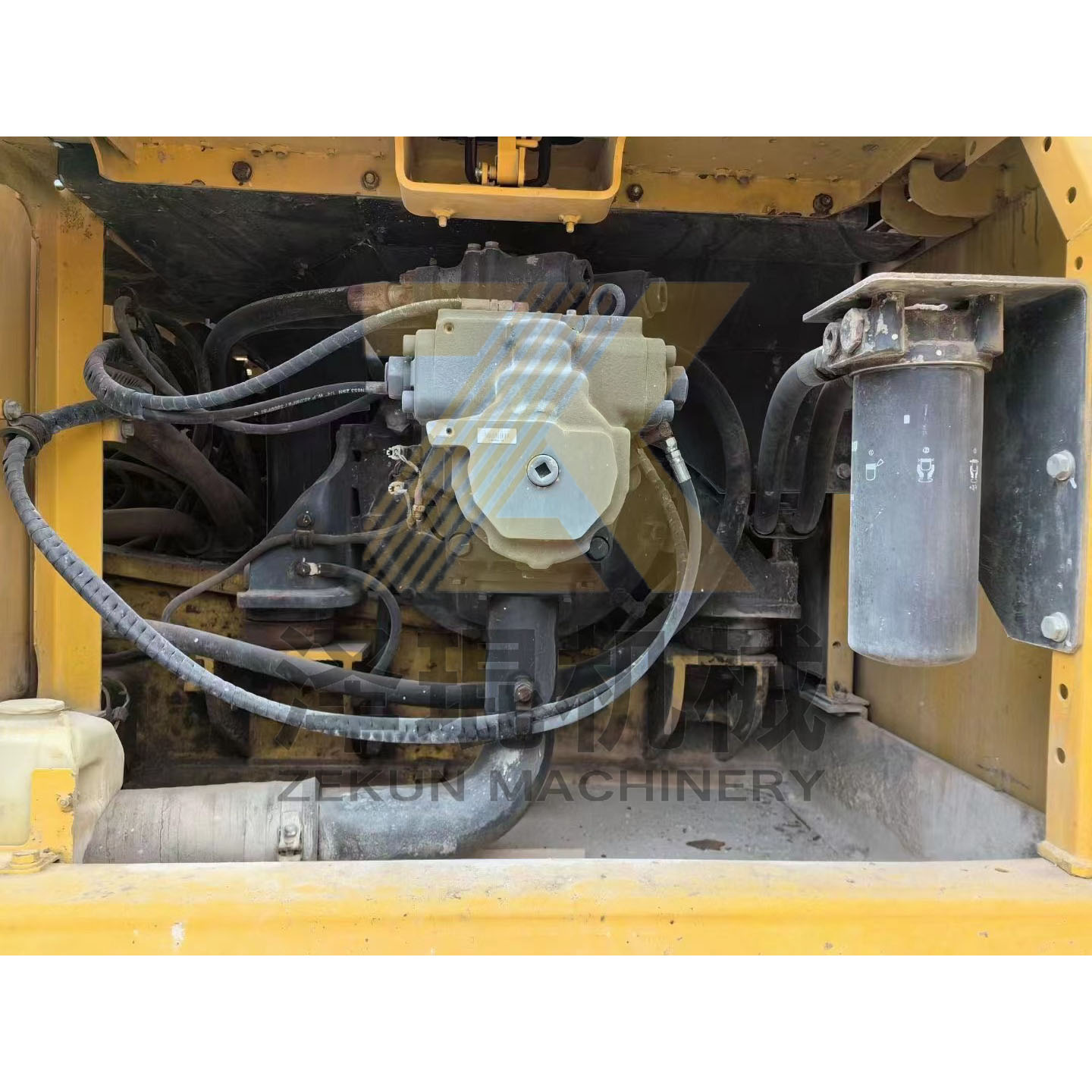 Used Komatsu PC360-8M0 Excavator 1.8m3 Bucket 5300 Hours For Sale