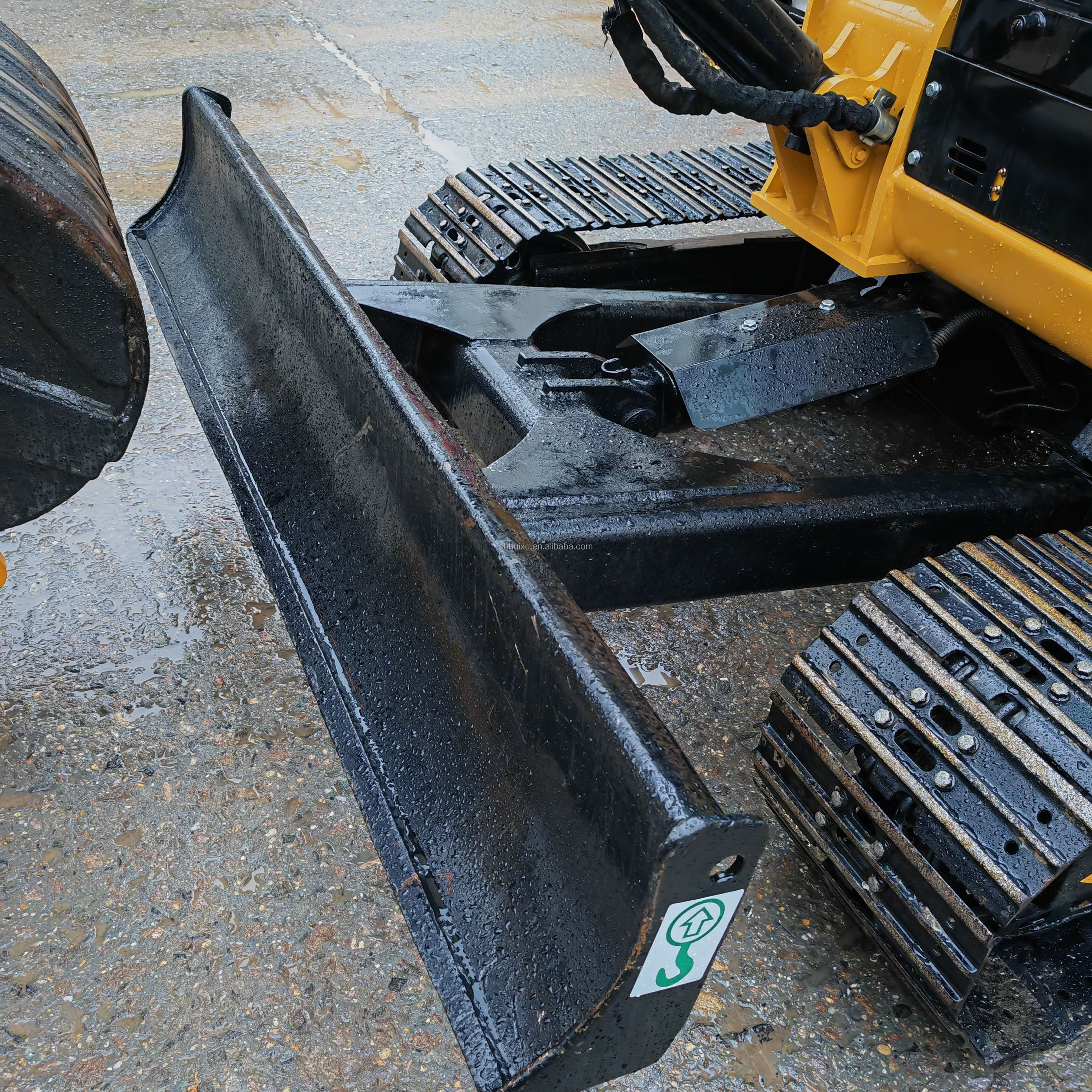 Used CAT 305.5E mini excavator no tail Caterpillar 305.5 mini excavadora price low CAT302 CAT305.5 CAT306 CAT304 CAT305 on sale