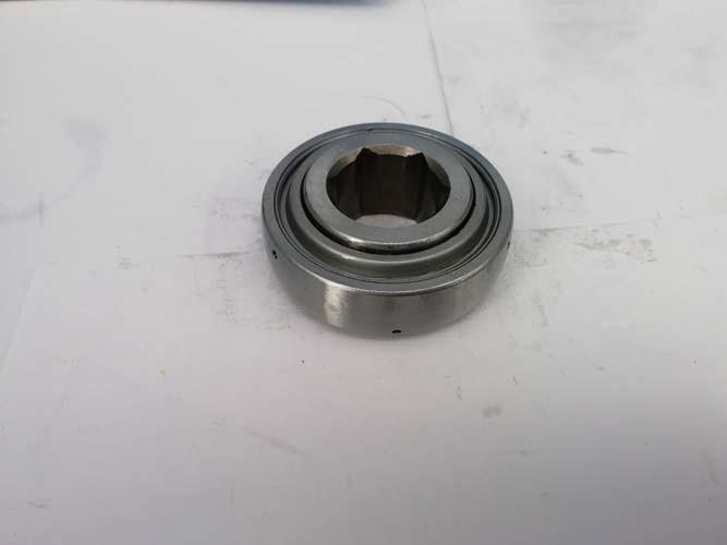 Square Hole Agricultural Machinery Bearing W208PPB10 38*80*80mm Rubber Seals