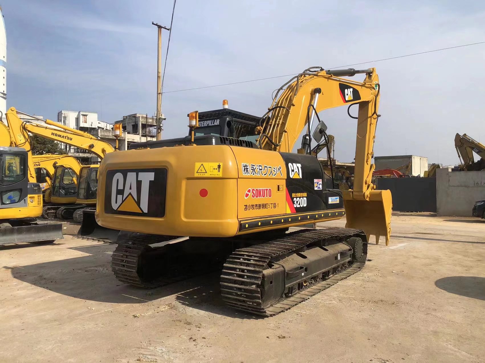 20T YUCHAI Engine Good Excavator Caterpillar CAT 320D Crawler Diggers