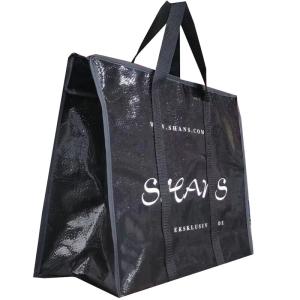 Wholesale Vibrant PP Check Travel Bag With Pockets from china suppliers