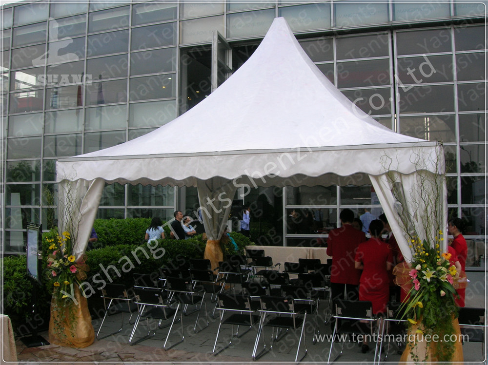 Large Outdoor Backyard Luxury Wedding Tents , Decorating Tents For Wedding Receptions