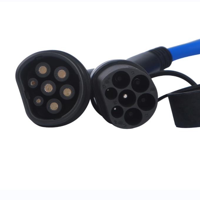 7KW 32A Electric Car AC Type 2 Charger For Home IEC 62196