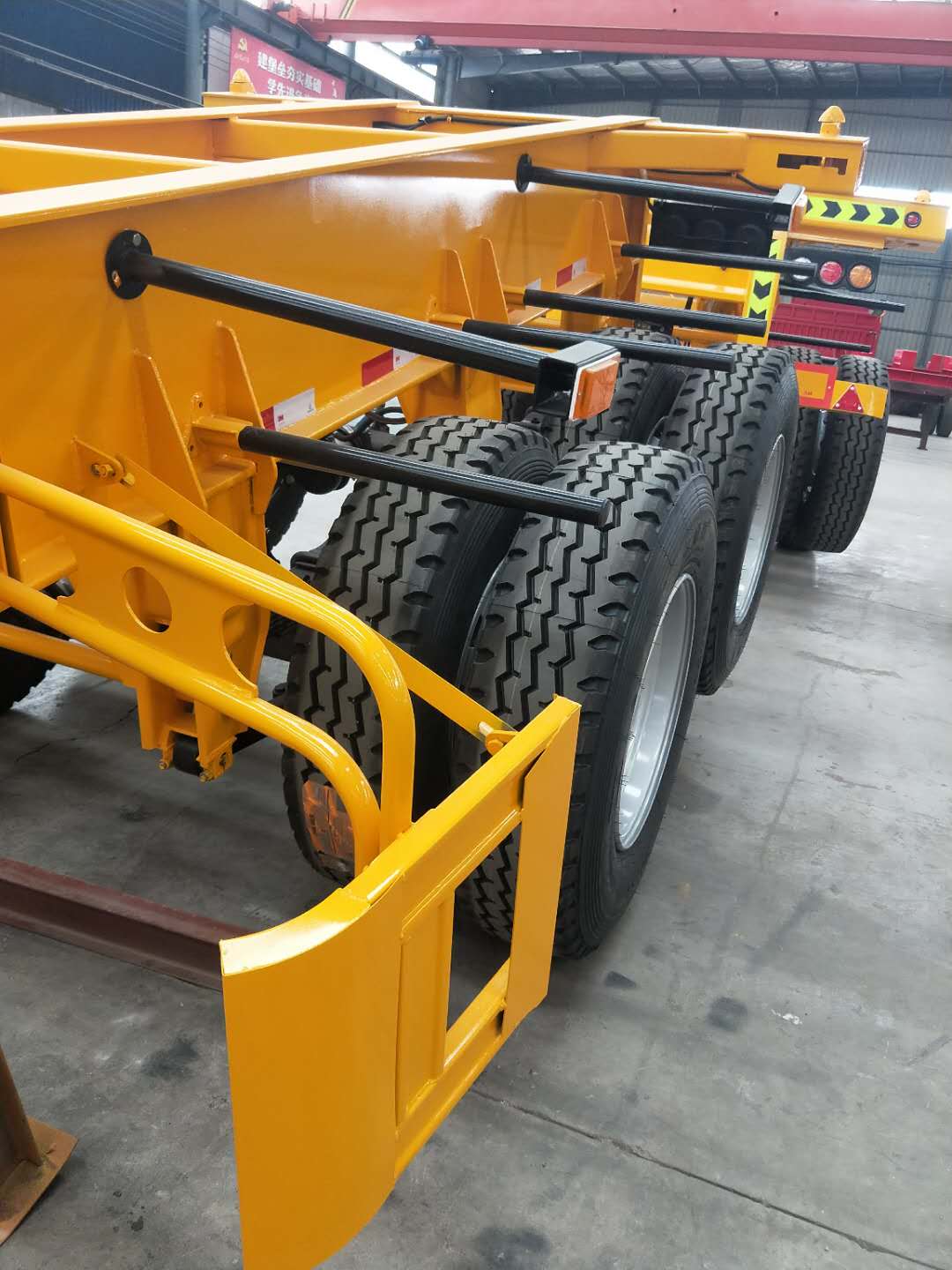 Steel Semi-Trailer 2 Axles Designed for Heavy-Duty Container Transportation