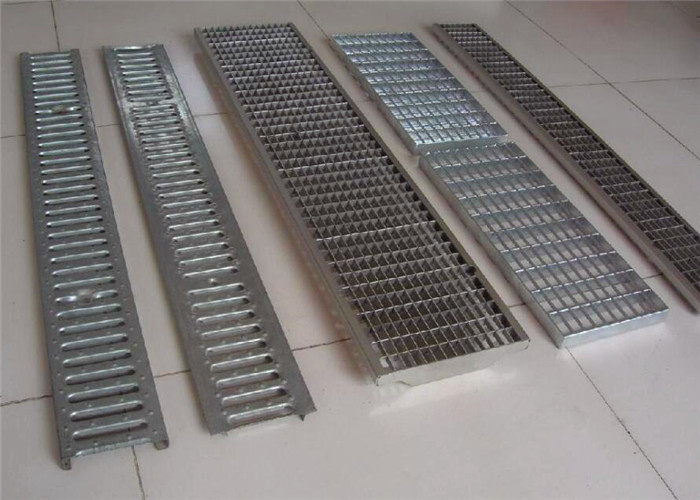 30*3mm Steel Driveway Grating For Drain Cover High Solidity