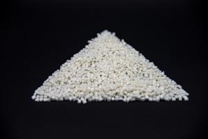 Wholesale 100% Recycled Post Consumer PET Pellets IV0.77-0.85 from china suppliers