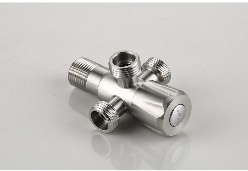 Bathroom Faucet Spout Feature With Diverter Chrome Plated Angle Valve For Faucet Fittings