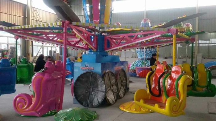 30KW Double Seats Kids Swing Ride With Non Fading And Durable Painting