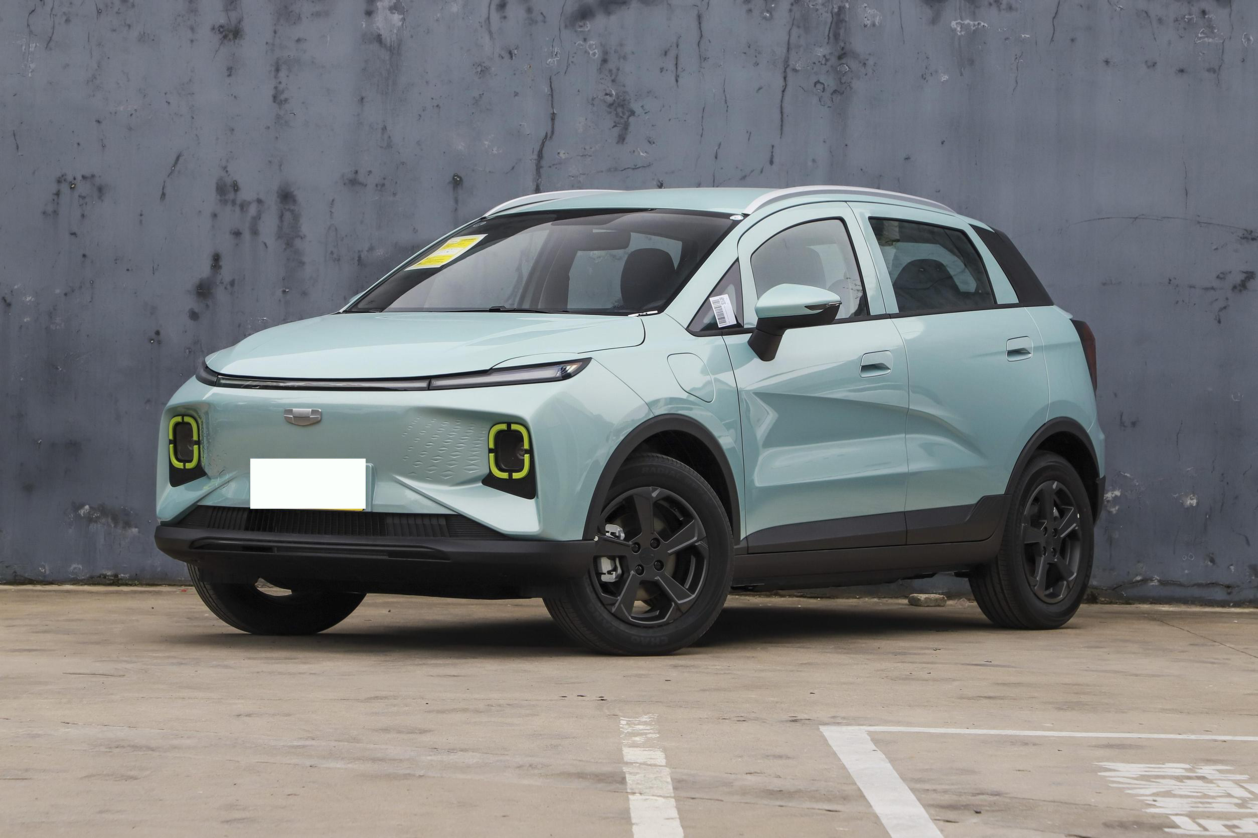 Pure GEELY Geometry E 5 Seat Small Electric Suv CATL Lithium Iron Phosphate Battery