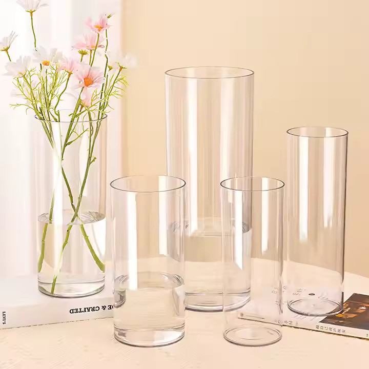 Custom Wholesale Luxury Modern Transparent Acrylic Candle Holder Pillar Floating Candle Decoration Transparent Wedding Vase