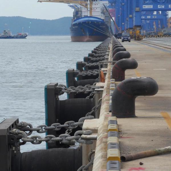 250KN Tee Type Cast Iron Dock Bollards Cross Bitt Bollard Galvanized Mooring Protection