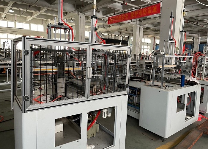 Food Paper Bento Paper Lunch Box Forming Machine Complementary Equipment