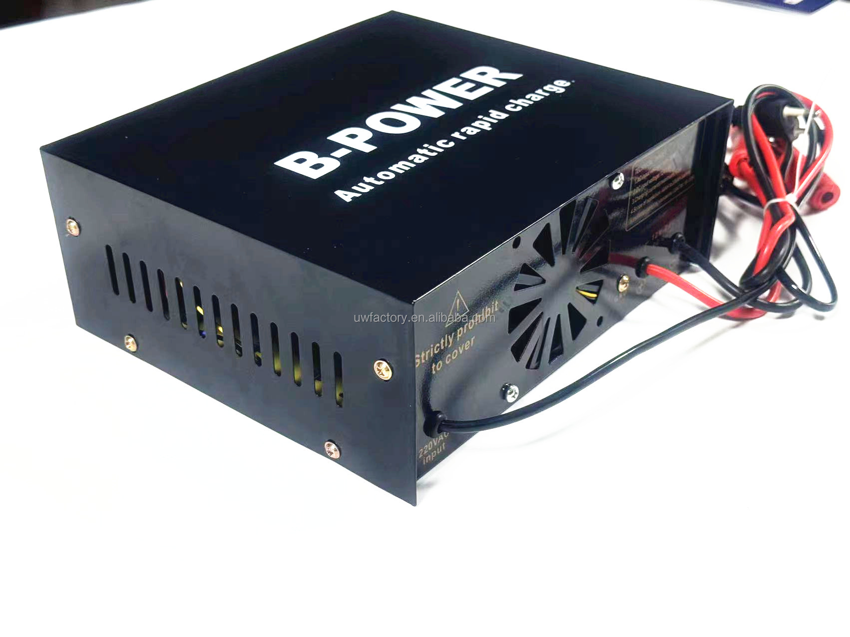 12V/24V 25A 15A Automatic Universal Lifepo4 Lead Acid Pulse Repair Car Battery Charger with Multiple Protection Features