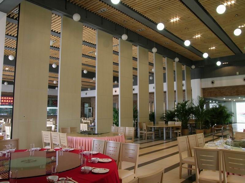 Movable Folding sliding Partition Door On Aluminum Track Max 6000mm Height