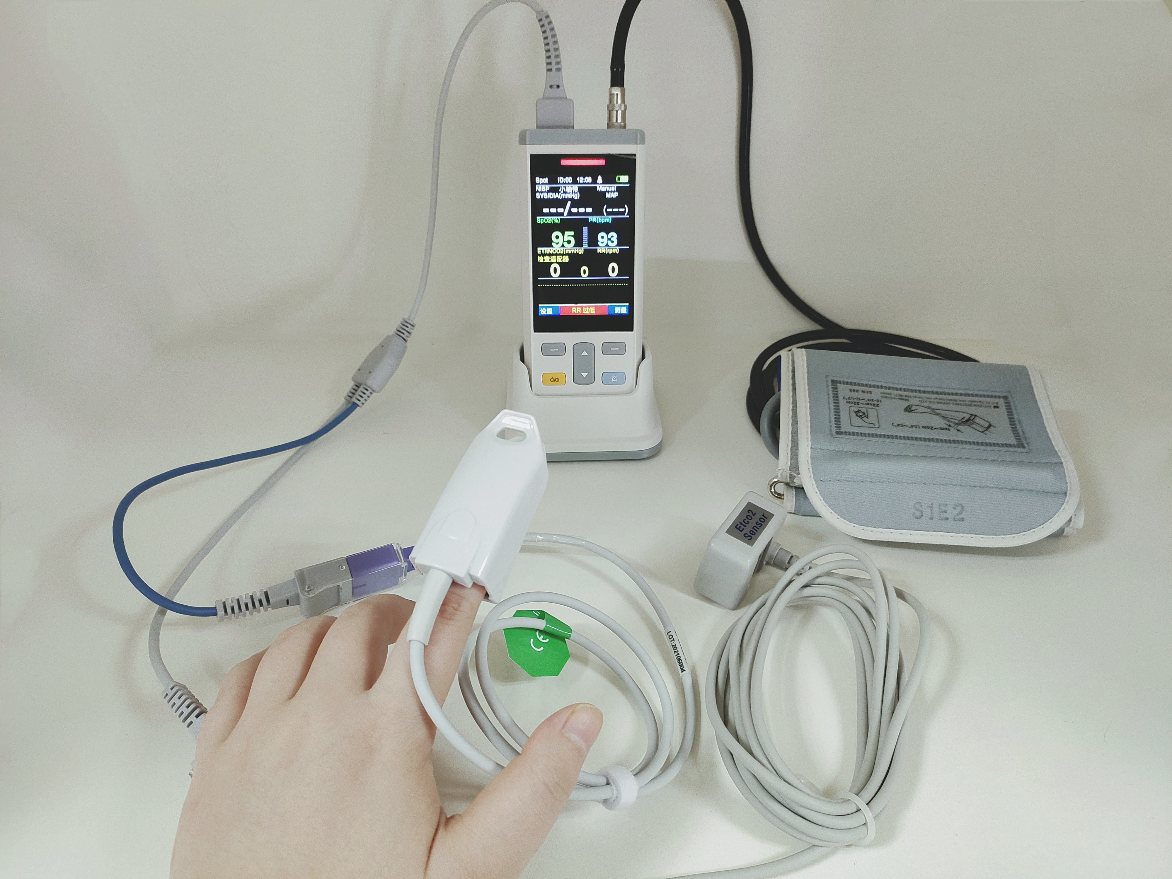 Spo2 NIBP EtCO2 Vital Sign Monitor