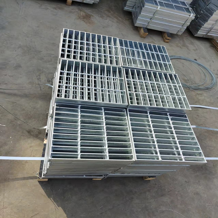 Park Carbon Steel Strip Hot Dip Galvanized Grating Gutter Cover