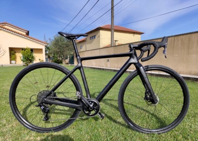 700C Fully Hidden Cable Gravel Carbon Road Bike Disc Brake BXT Mountain Bike