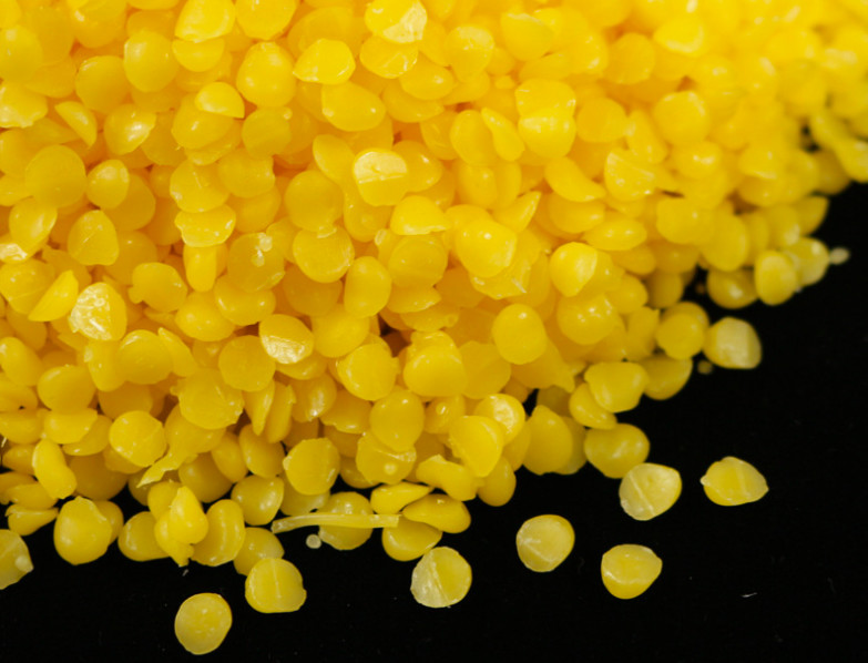 Cosmetic Grade Organic Yellow Beeswax Pellets Natural Aroma Smell