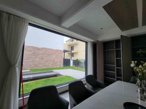 Wholesale Manual / Electric Aluminum Casement Windows Glass Types Single / Double / Triple from china suppliers