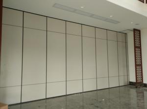 China Wood Panel Door Operable Sliding Partition Walls for Restaurant Commercial Furniture on sale