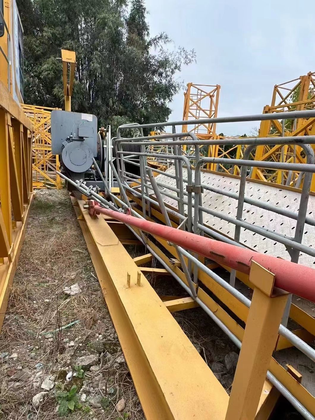 Famous Brand Xg Year 2020 Used Tower Crane 7525-18 Series Luffing Cranes