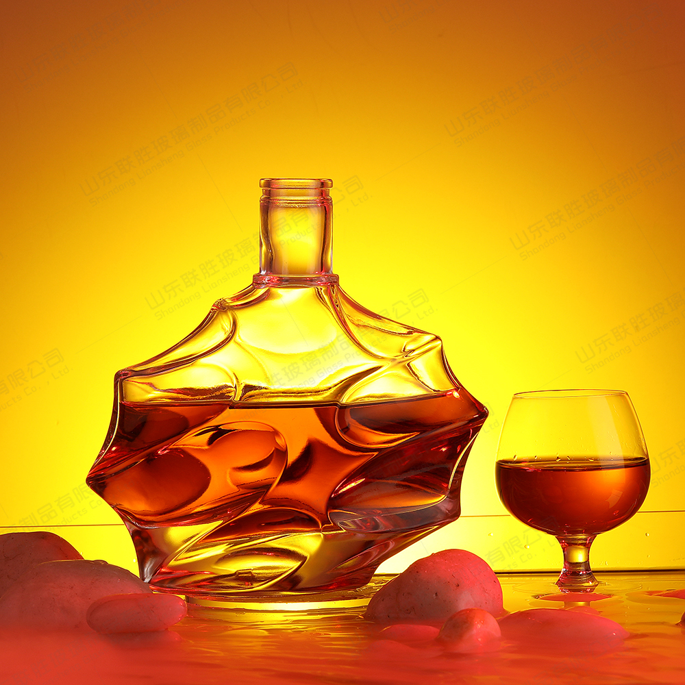 Accptable Clear 700ml 500ml Absolute XO Vodka Whiskey Tequila Gin Glass Bottles With Cap