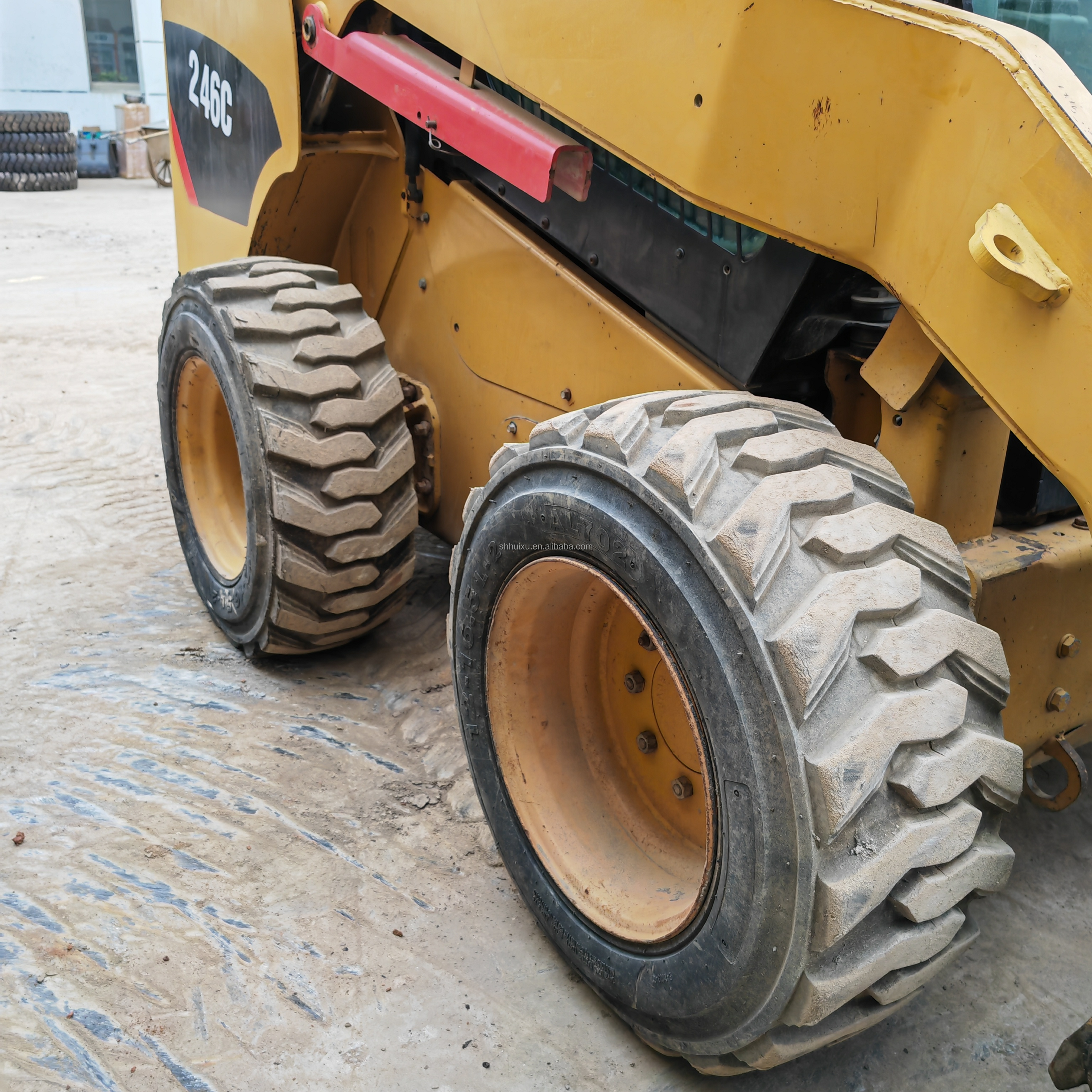 Used wheel Excavator good condition CAT246 reasonable price track