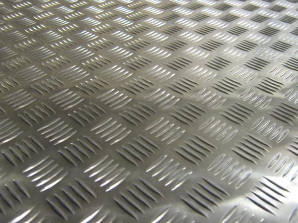 Quality 2mm aluminium checker plate Hammer Aluminum Plate/Coil  Pebble-Embossed-Aluminum aluminium chequer plate sheet for sale