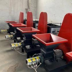 Wholesale High Durability Biomass Fuel Charcoal Briquette Machine For Industrial 500kg Per Hour from china suppliers