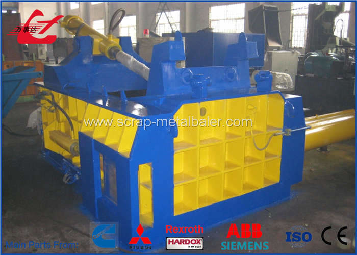Steel Shavings Scrap Metal Baler With Hopper Cummins Diesel Engine Power Supply