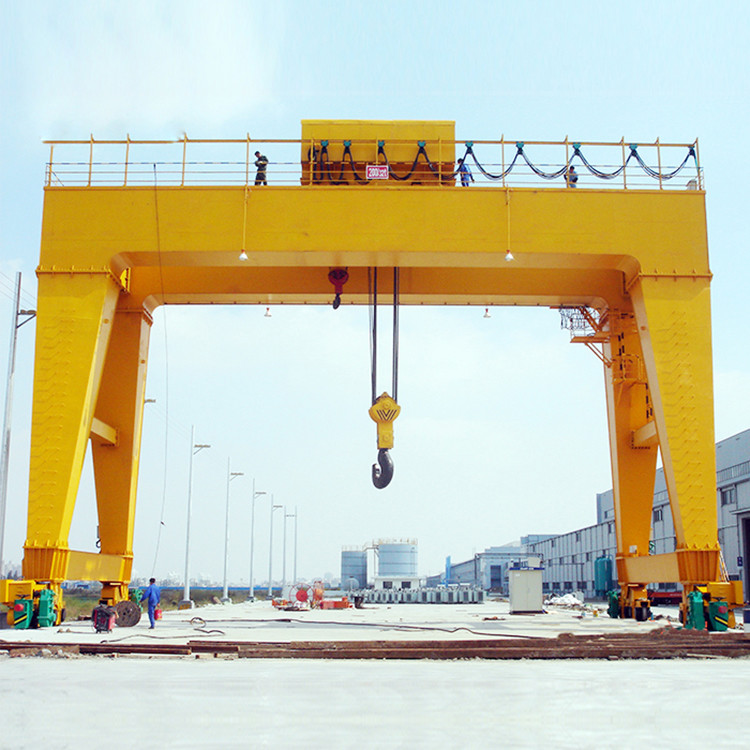 50 Ton MG Double Girder Gantry Crane Heavy Duty With Hook Shield Portal