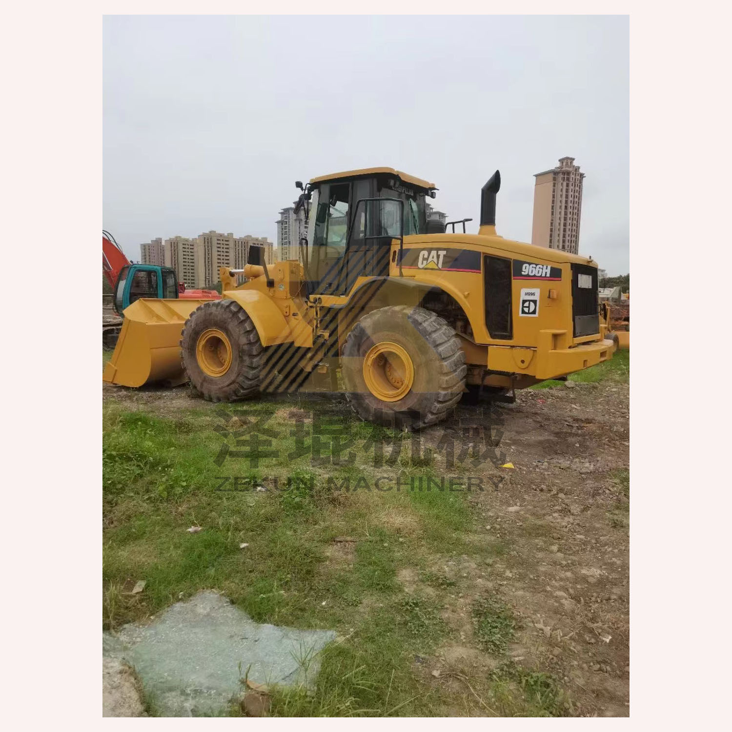 CAT 966H Heavy Equipment with Low Working Hours Performance and Efficiency