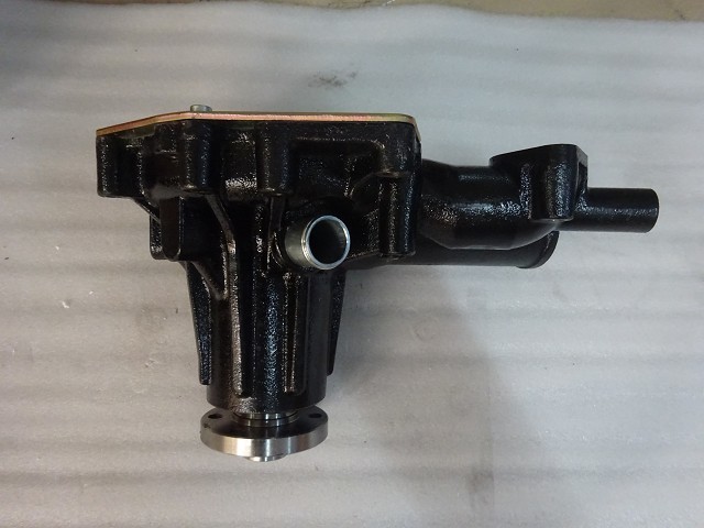 1-13650-133-0 Small Water Pump Motor / Water Pump In Engine Cooling System