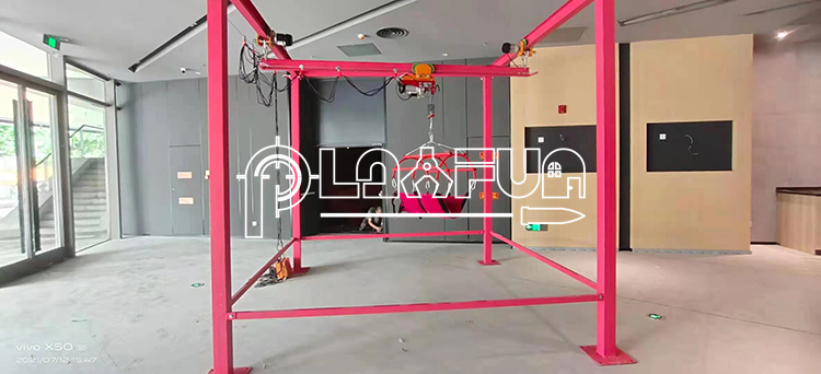 Playfun Hot Sale Indoor Amusement Park Coin-operated Real Man Person Interactive Human Game Claw Machine