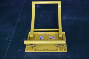 Wholesale Modular Yellow Mobile Crash Barrier Aluminum Rubber Sheet from china suppliers