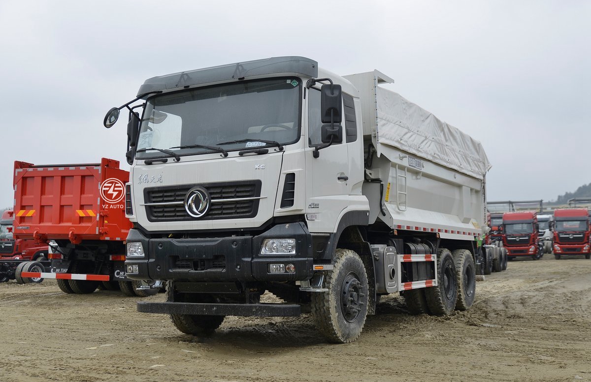 350hp Left Hand Drive 10 Wheel Dongfeng 6X4 Tipper Truck For Sand And Gravel Dumping
