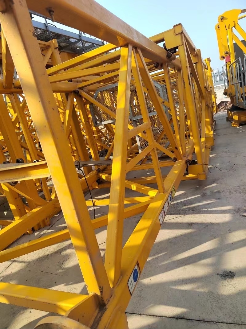 Zoomlion Heavy Industry Tower Crane (6013-6) for Sale, Maximum Boom Tip Lifting 1.3 Tons